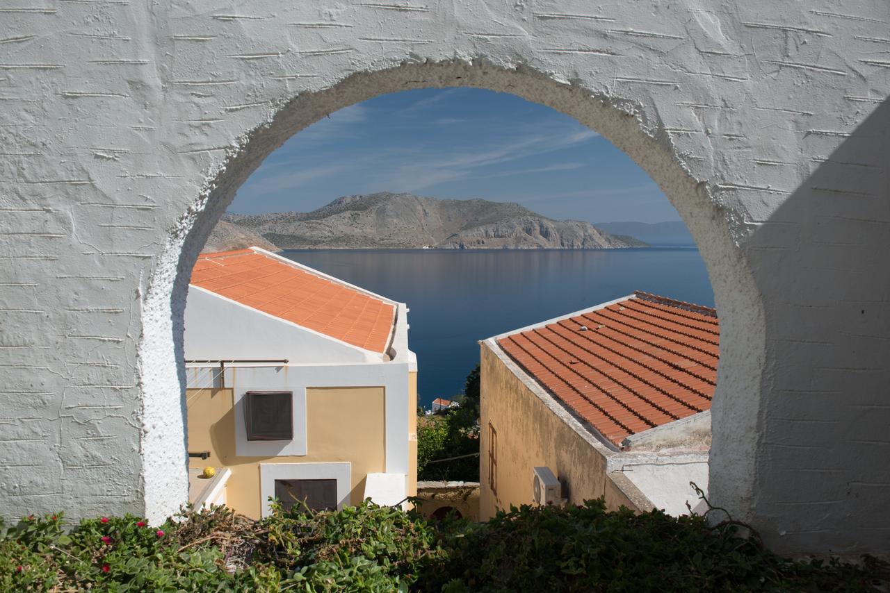 Kyklameno Apartment Symi Exterior foto